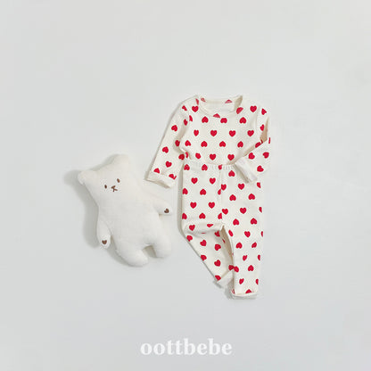 (Pre-order) OOTTBEBE Winter - Heart Pajama Set 하트실내복 (2 Colors)