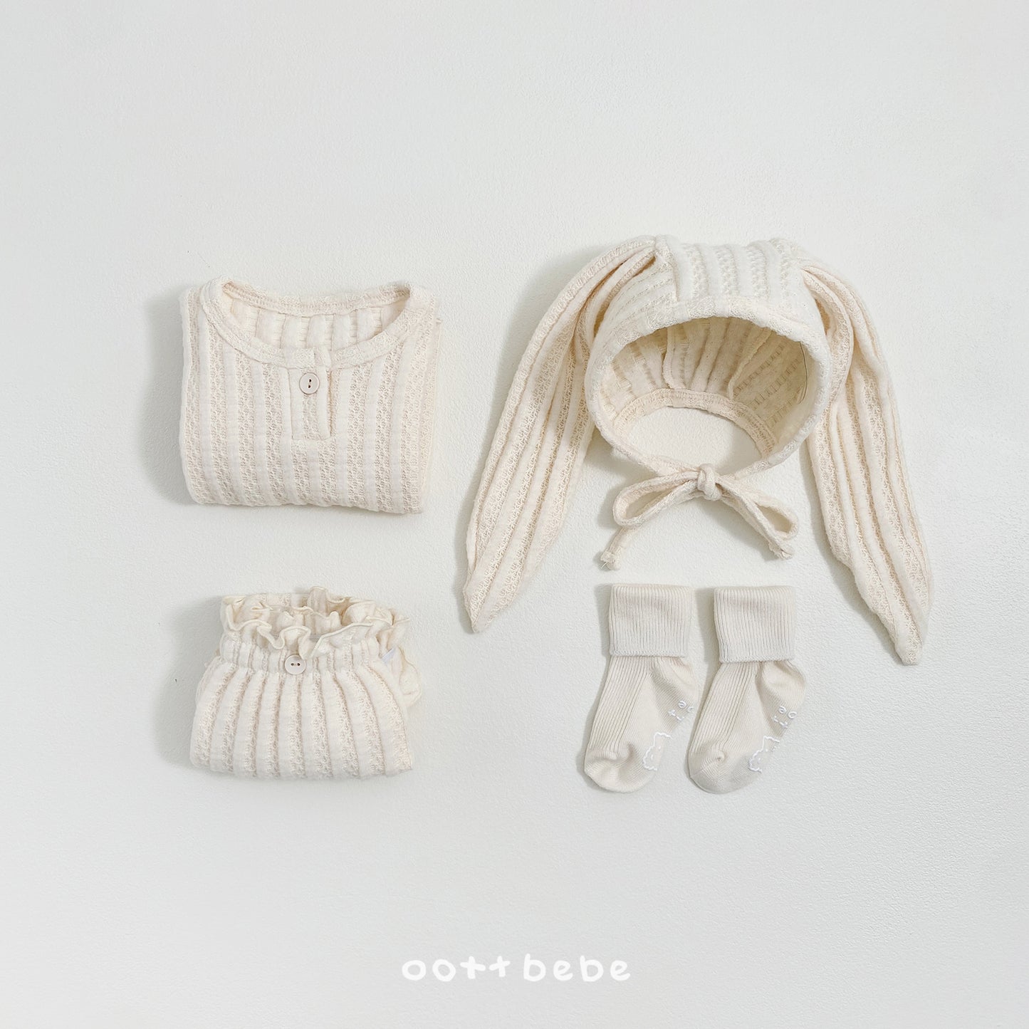 (Pre-order) OOTTBEBE Winter - Monshell Bunny Bonnet 몽쉘토끼보넷 (3 Colors)