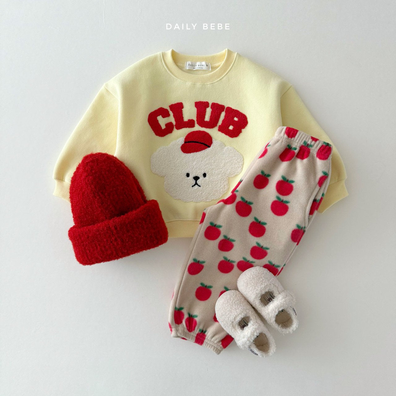 (Pre-order) Daily Bebe Winter - Kids' Club Bichon Fleece Sweatshirt 클럽 비숑 맨투맨 (2 Colors)
