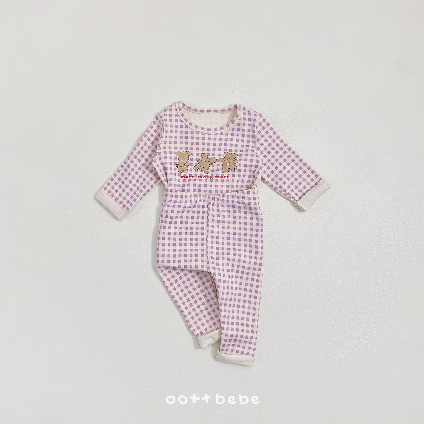 (Pre-order) OOTTBEBE Winter - Checked Bear Pajama Set 체크베어실내복 (2 Colors)
