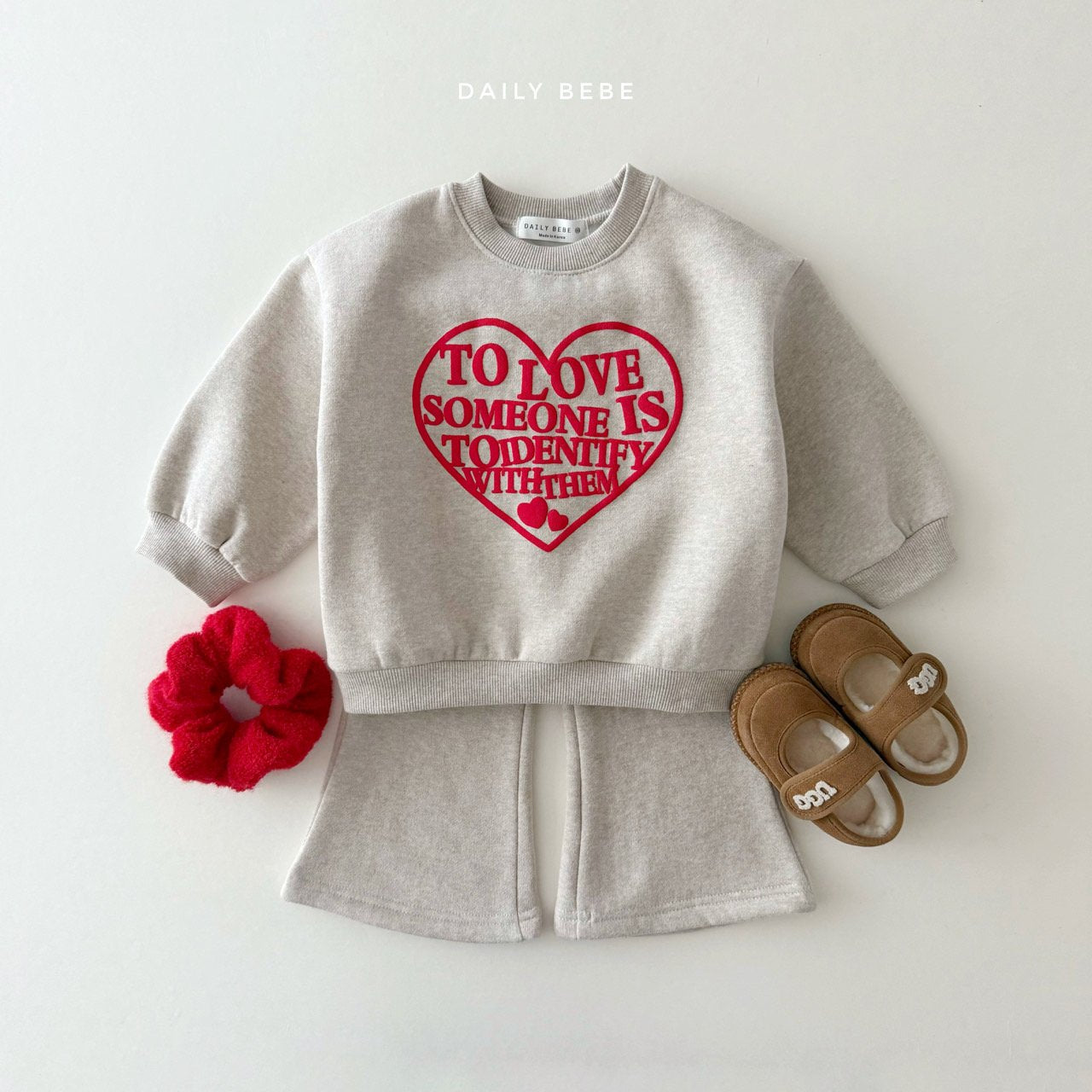 (Pre-order) Daily Bebe Winter - Kids’ Foam Heart Bootcut Top & Bottom Set 발포 부츠컷세트 (4 Colors)