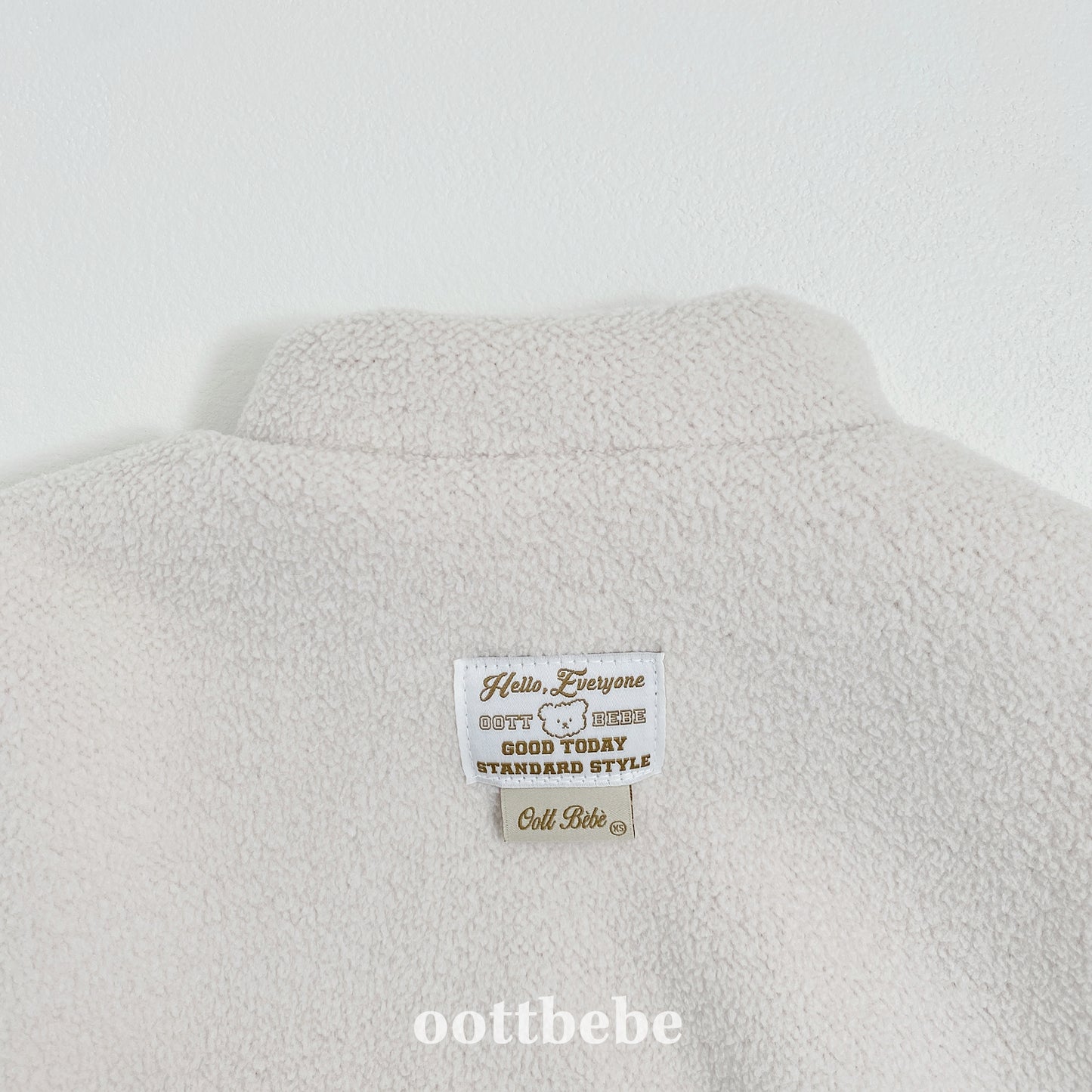 (Pre-order) OOTTBEBE Winter - Fleece Manta Vest 후리스가오리조끼 (3 Colors)