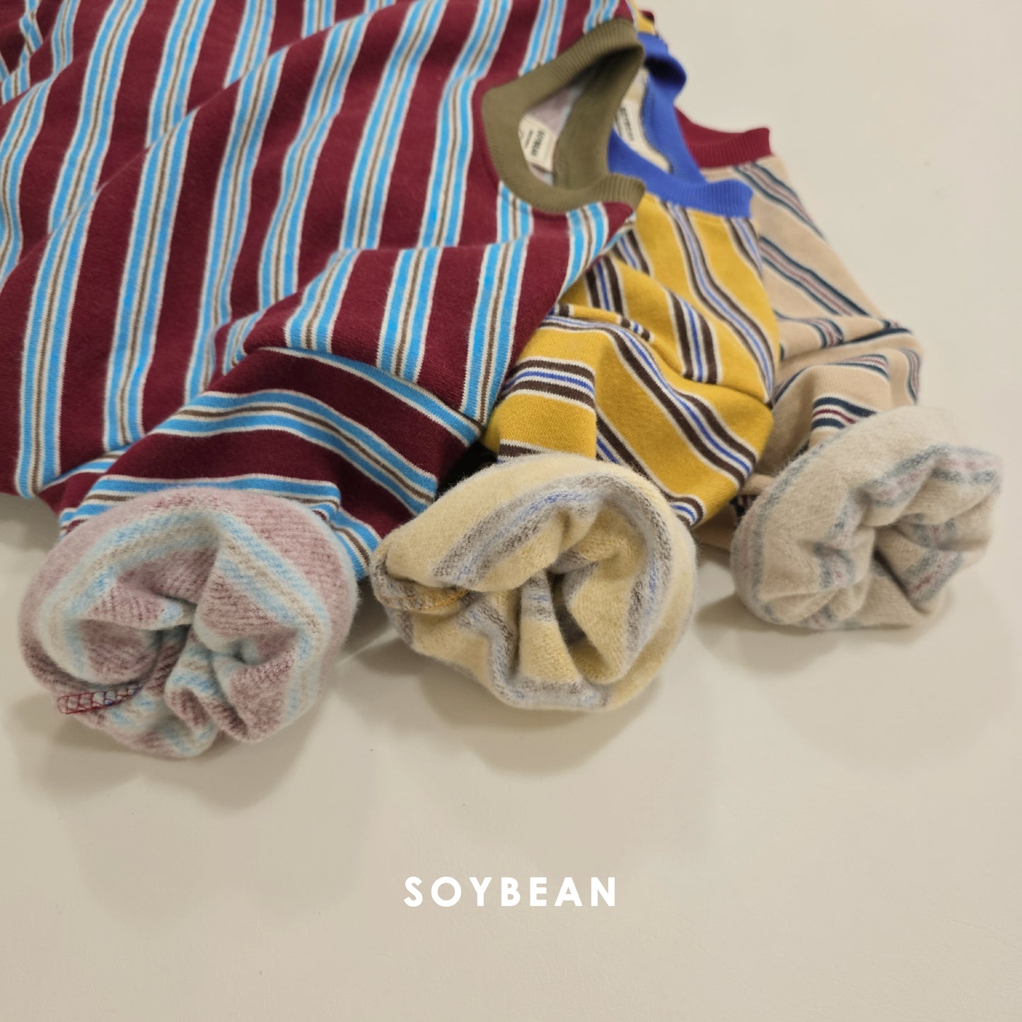 (Pre-order) Soybean Kids Winter - Color Block Stripe Fleece-Lined Top & Bottom Set 톡톡줄배색상하복 (3 Colors)