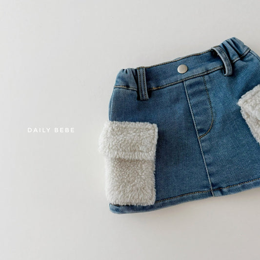 (Pre-order) Daily Bebe - Kids’ Denim Skirt with Fleece Pockets 카고 양털치마