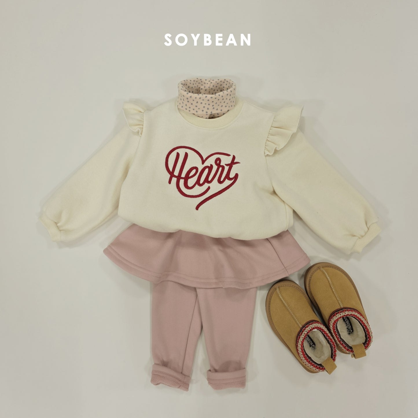 (Pre-order) Soybean Kids Winter - Heart Frill Fleece-Lined Sweatshirt 하트프릴맨투맨 (2 Colors)