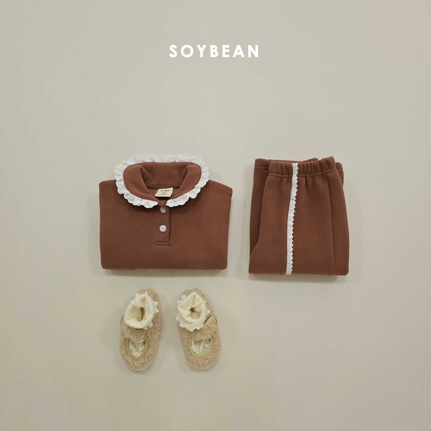 (Pre-order) Soybean Kids Winter - Collar Frill Fleece-Lined Top & Bottom Set 카라프릴양기모상하 (2 Colors)