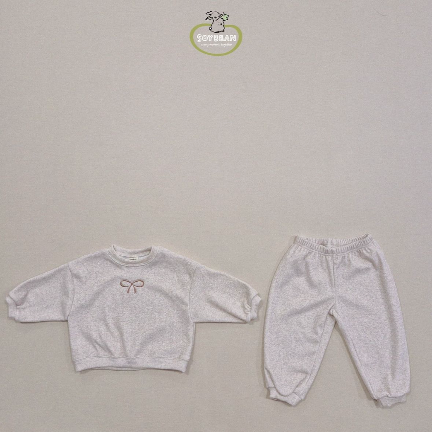 (Pre-order) Soybean Kids - Popping Mink Top & Bottom Set 팝핑밍크리본상하복 (2 Colors)