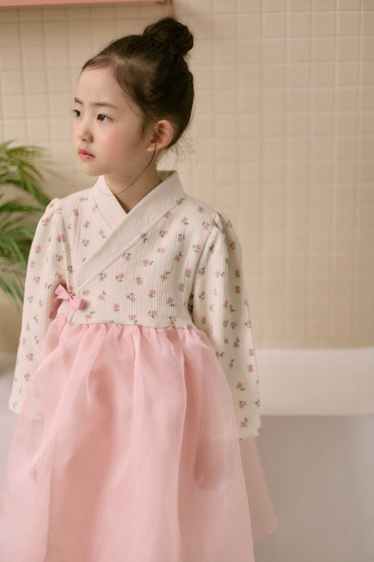 (Pre-order) bbb -  Goun Hanbok 고운한복