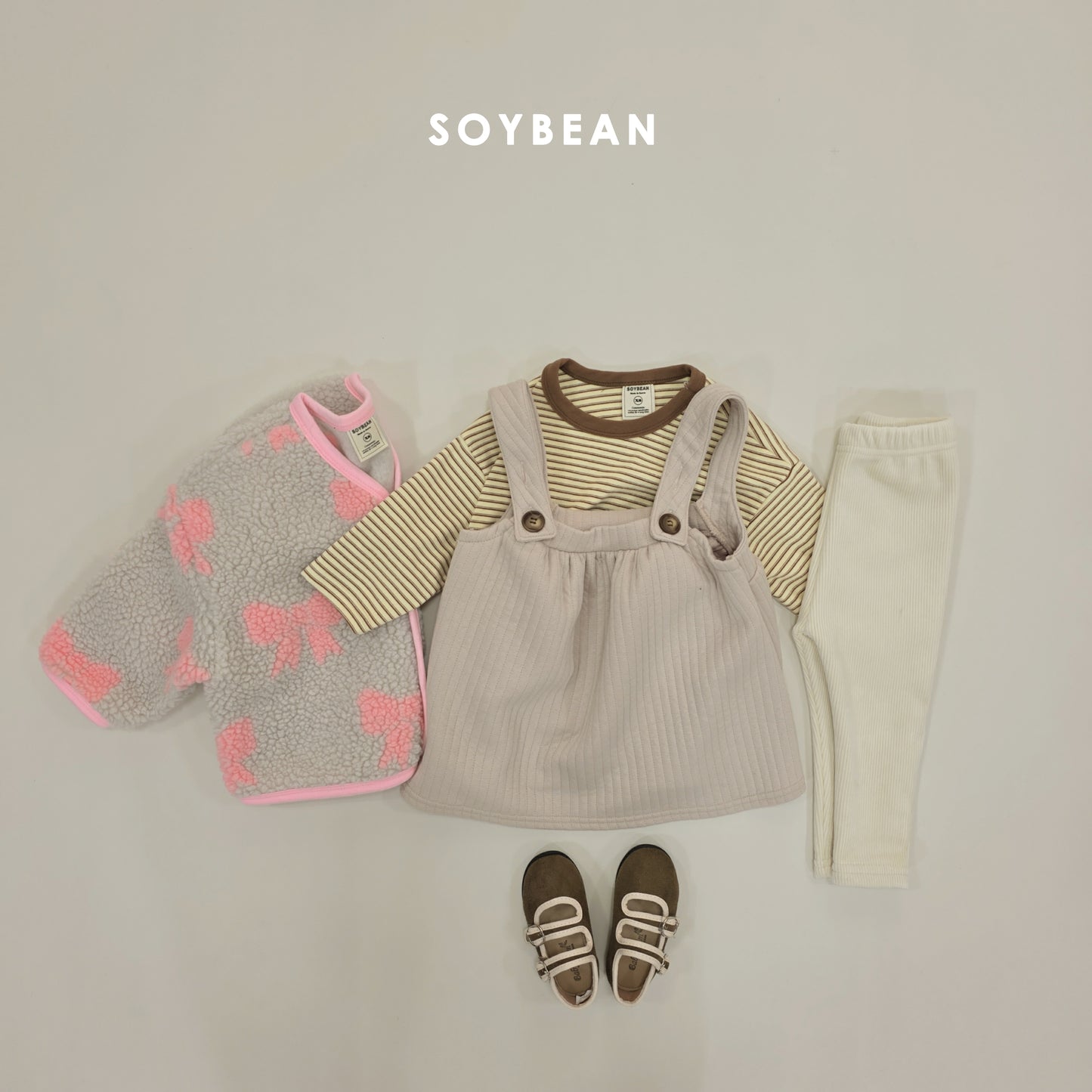 (Pre-order) Soybean Kids Winter - Quilted Overall Dress 누빔멜빵치마 (2 Colors)