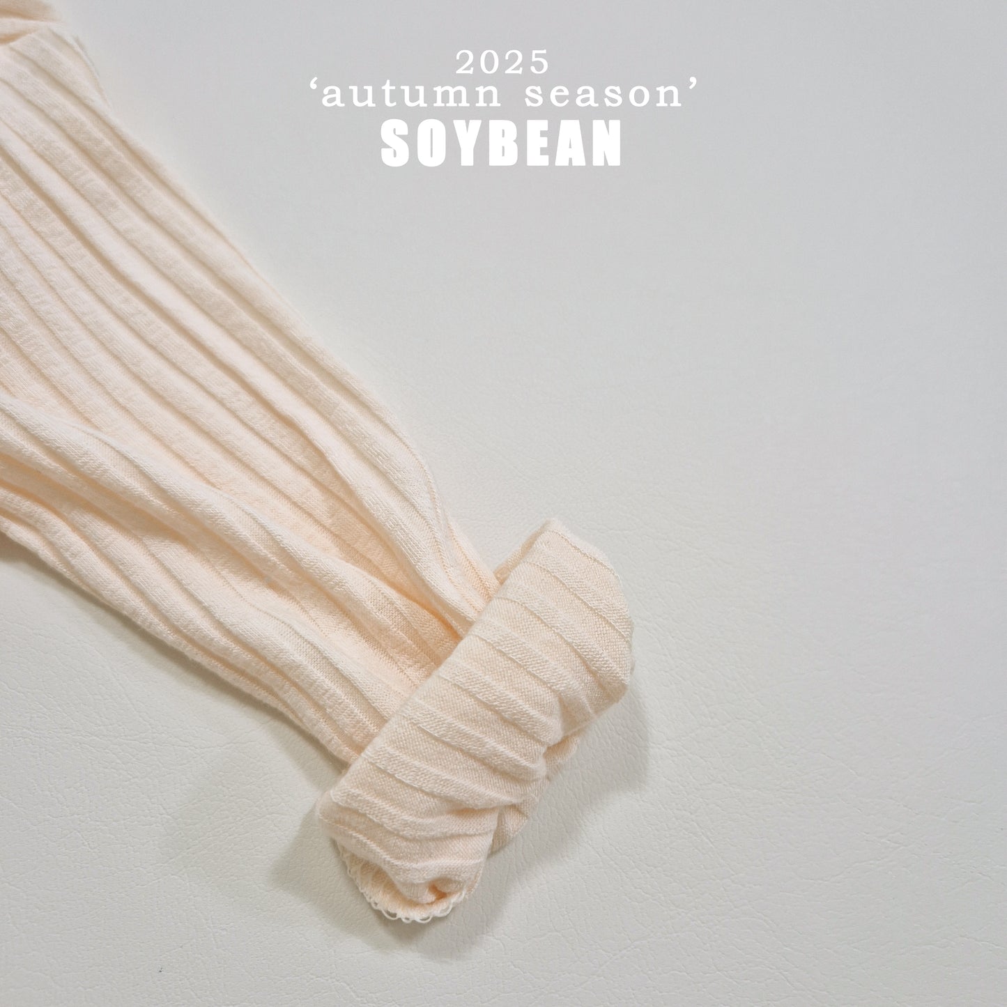 (Pre-order) Soybean Kids - Slim Jelly Tee 슬림젤리티 (3 Colors)