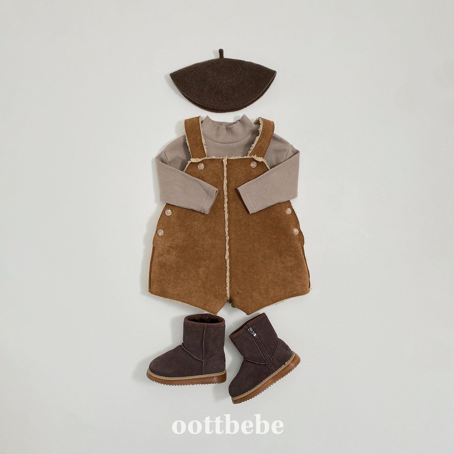 (Pre-order) OOTTBEBE Winter - Mustang Short Overall 무스탕숏오버롤