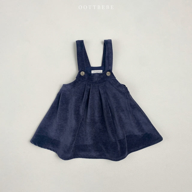 (Pre-order) OOTTBEBE - Velour Overall Skirt 벨로아멜빵스커트 (2 Colors)