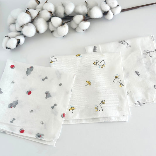 (Baby Boom) Cotton Baby Gauze & Embossed Hankie Set / Baby Burp Cloth Set - Random Design (10p)