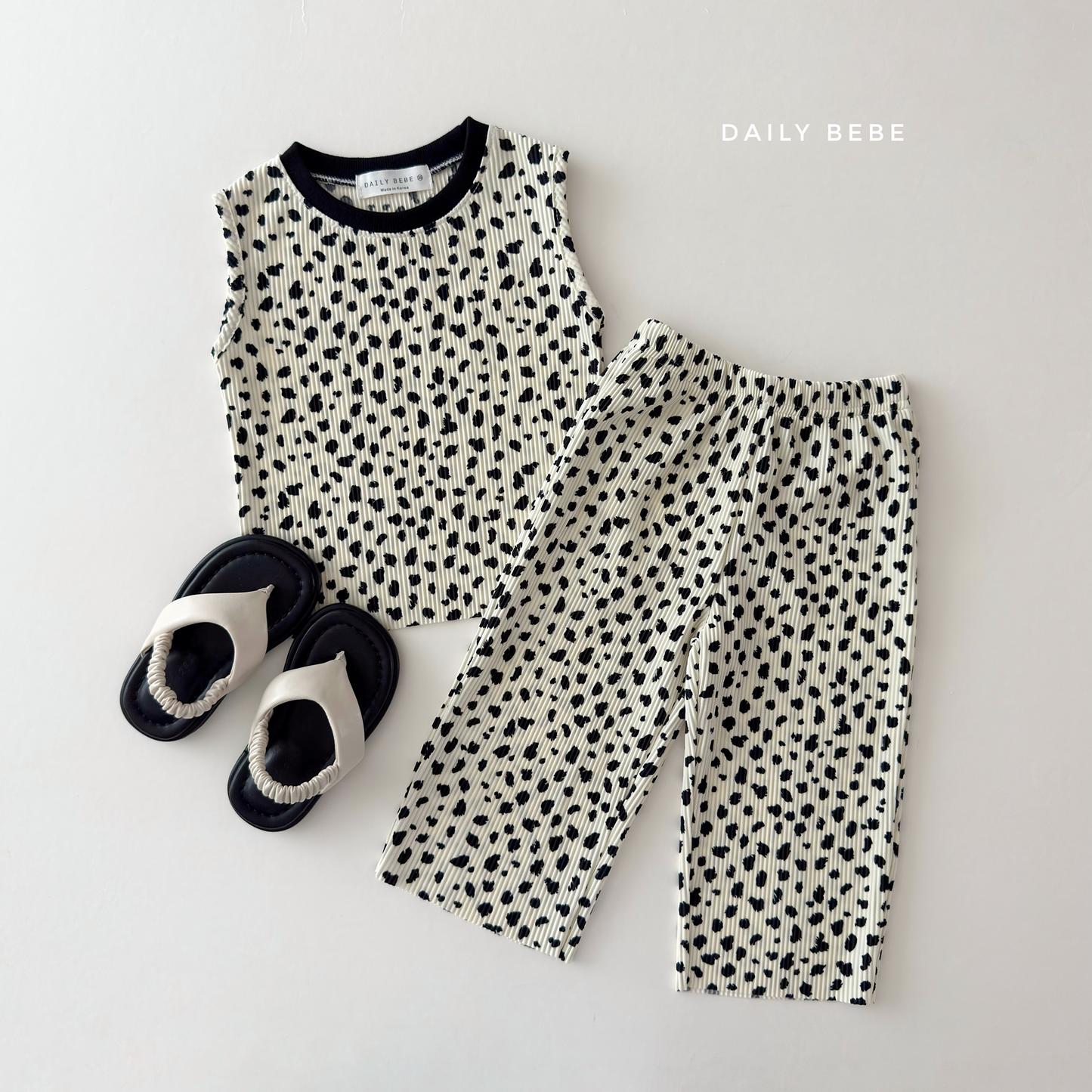 (Pre-order) Daily Bebe Summer - Kids’ Color-Block Pleats Set 배색 플리츠 세트 (8 Colors)