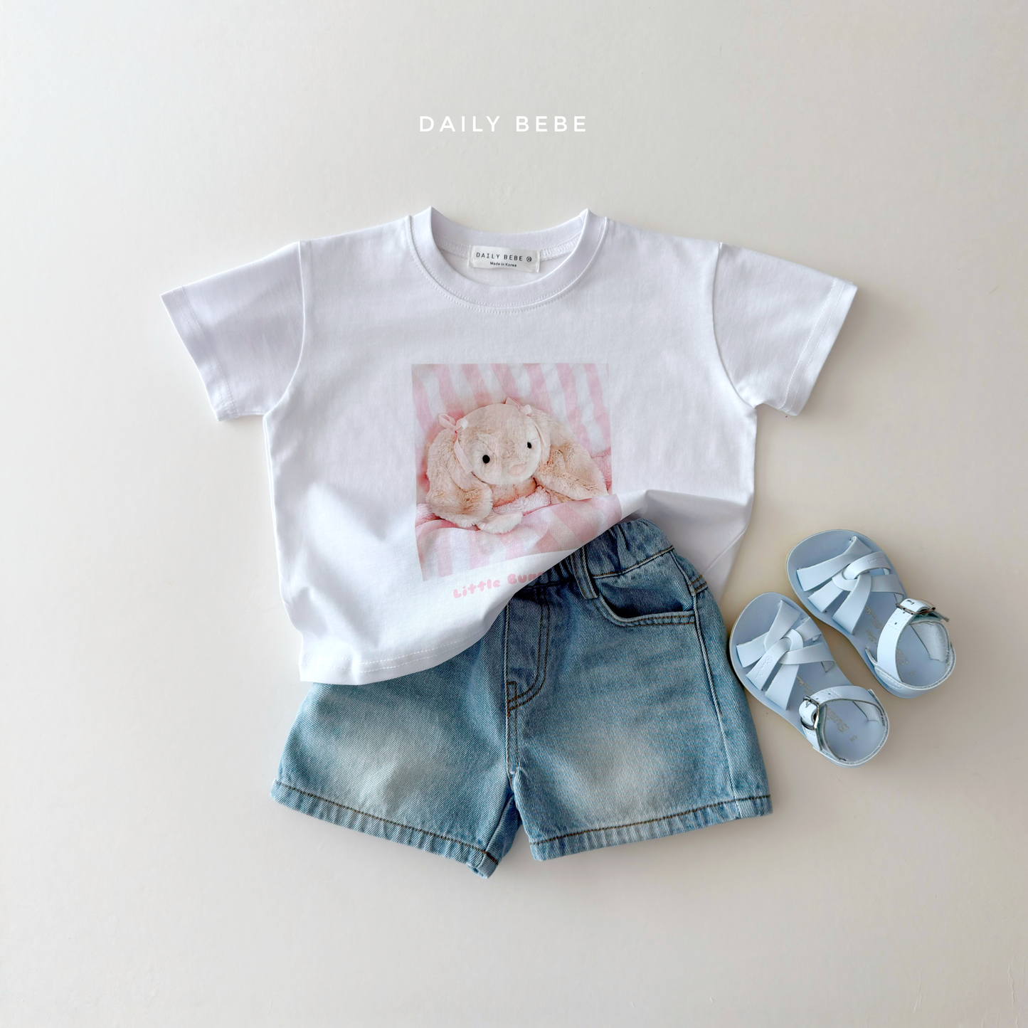 (Pre-order) Daily Bebe Summer - Kids' Little Friends Photo T-Shirt 리틀 프렌즈티 (2 Colors)