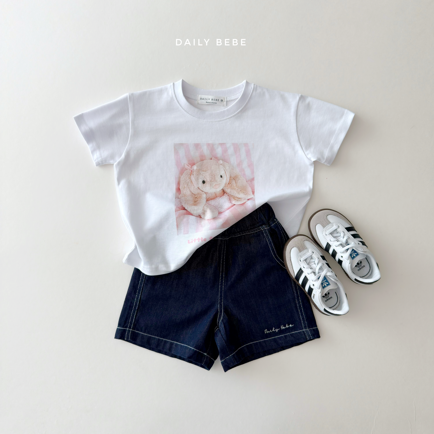 (Pre-order) Daily Bebe Summer - Kids' Little Friends Photo T-Shirt 리틀 프렌즈티 (2 Colors)