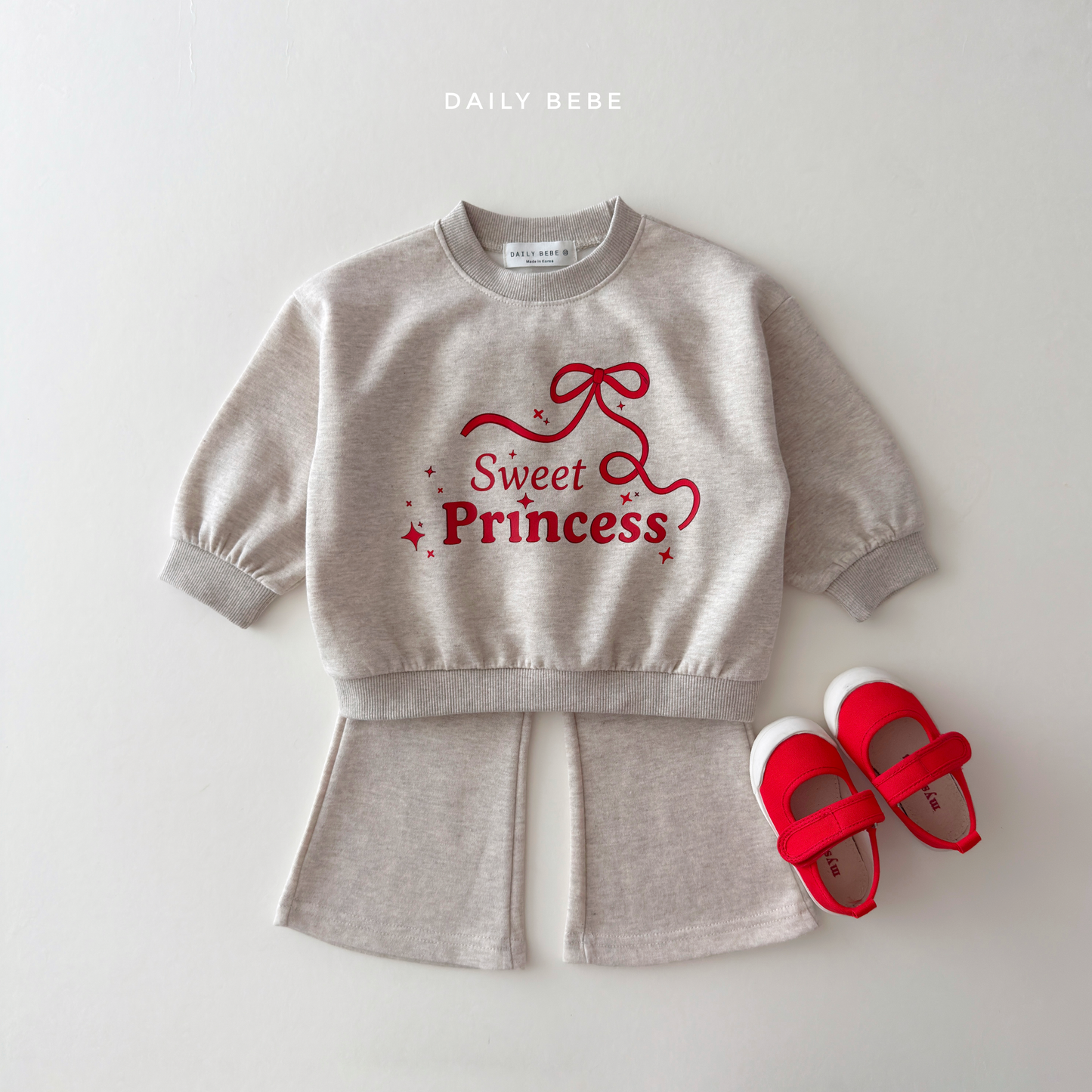 (Pre-order) Daily Bebe Fall - Kids' Princess Sweatshirt & Bootcut Pants Top & Bottom Set 프린세스부츠컷set (3 Colors)