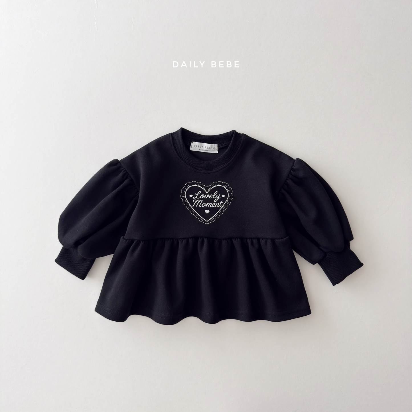 (Pre-order) Daily Bebe Fall - Kids' Lovely Moment Peplum Puff-Sleeve Top 러블리 모먼트T (2 Colors)