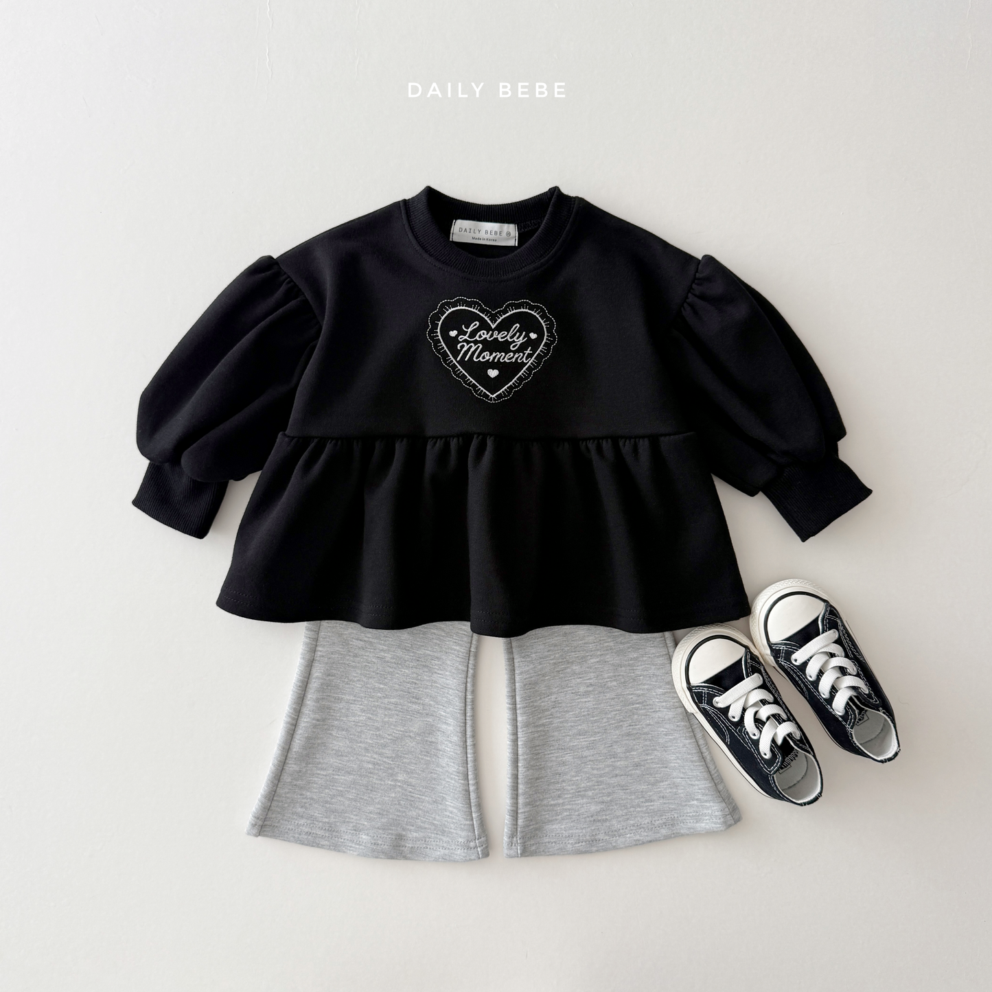 (Pre-order) Daily Bebe Fall - Kids' Lovely Moment Peplum Puff-Sleeve Top 러블리 모먼트T (2 Colors)