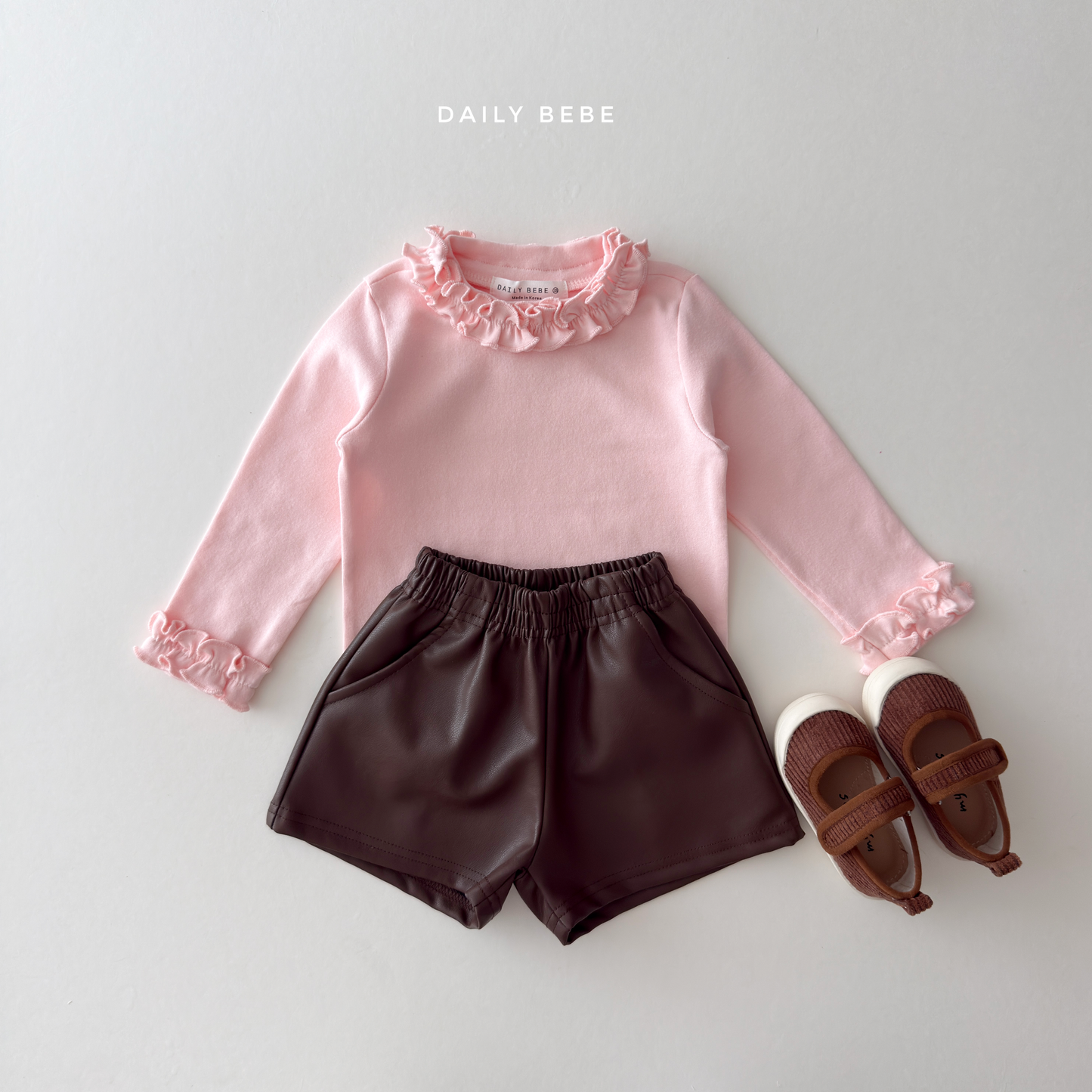 (Pre-order) Daily Bebe Fall - Kids' Ruffle Collar & Cuff Long-Sleeve Tee 샤르르T (2 Colors)