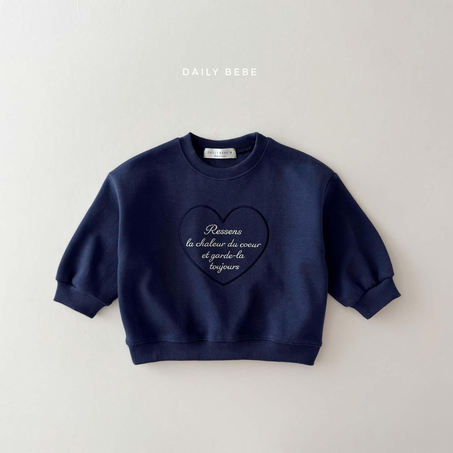 (Pre-order) Daily Bebe Fall - Kids' French Heart Embroidered Sweatshirt 하트자수맨투맨 (3 Colors)