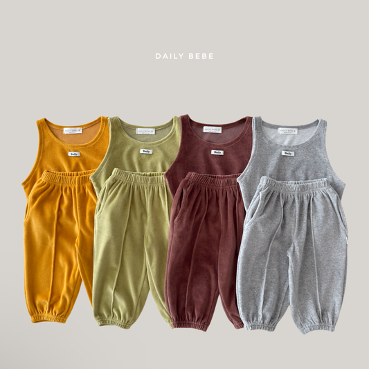 (Pre-order) Daily Bebe Fall - Kids' Soft Velour Top & Bottom Set 벨로아 셋업 (4 Colors)
