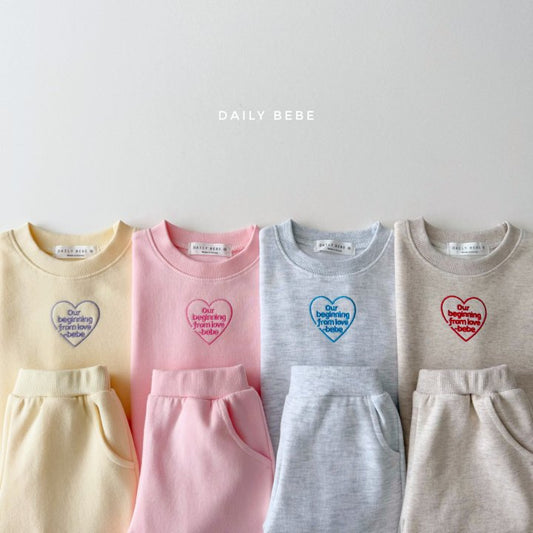 (Pre-order) Daily Bebe - Kids’ From Heart Top & Bottom Set 프롬 하트세트 (4 Colors)